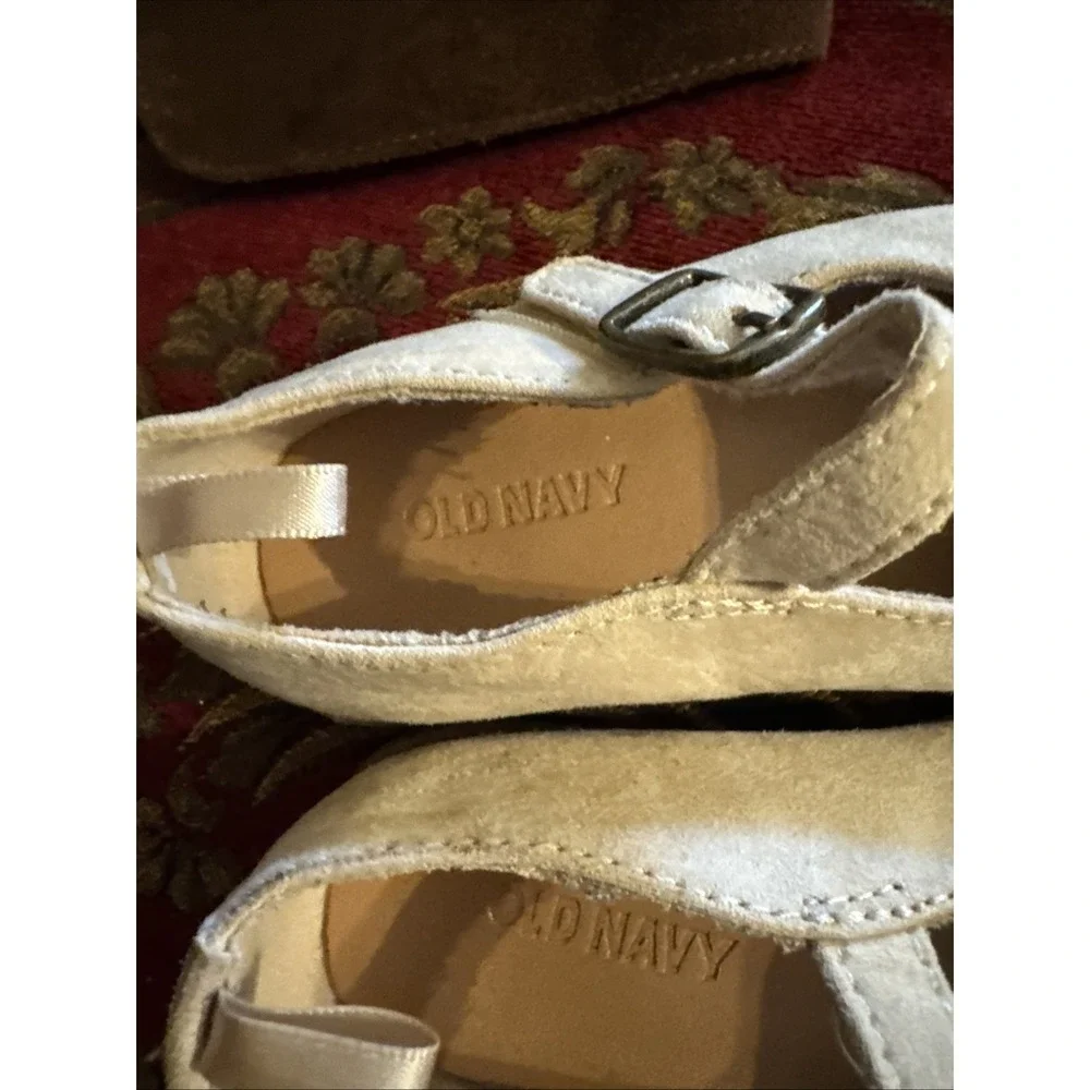 Old Navy Girls Mary Jane Size 6 Faux Suede Hook Loop Classic Fit Toddler